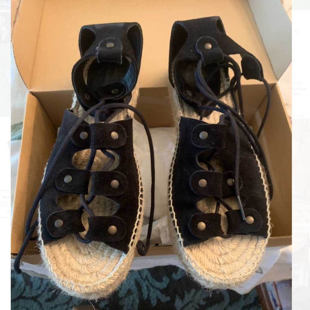 Soludos Ghillie sandal sz 7. Great condition!